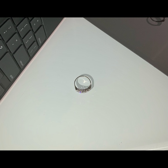 Diamond wedding band 🆑. Lowest Price - Picture 5 of 5